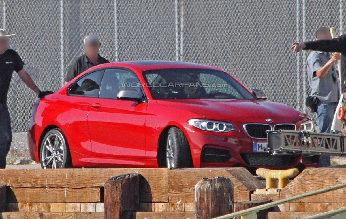 BMW M235i