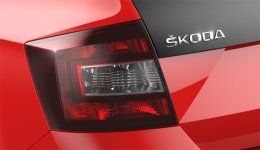 Teaser Skoda Rapid