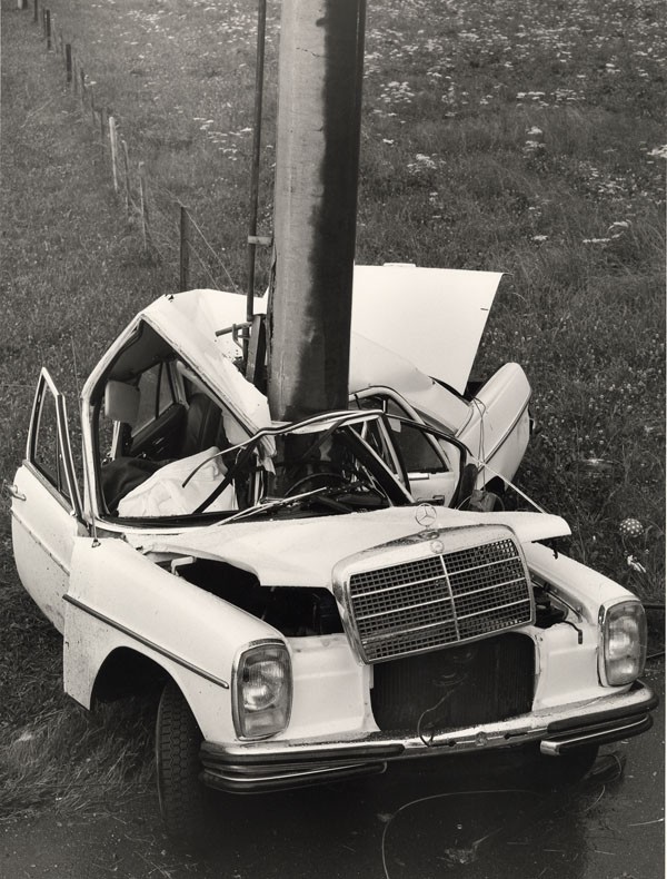 accident de la route Mercedes benz