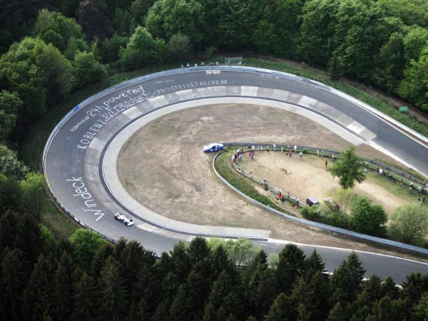 nickheidfeld_bmw_nurburgring_nordschleife_2007_karussell