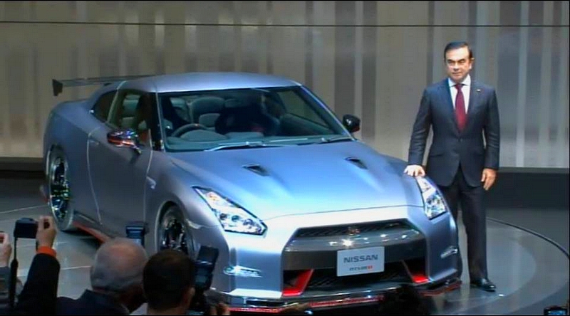 Carlos Ghosn lors de la présentation de la GT-R Nismo