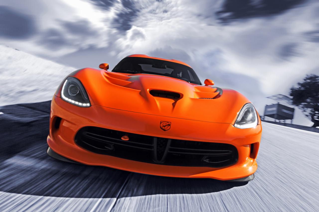 2014 SRT Viper Time Attack