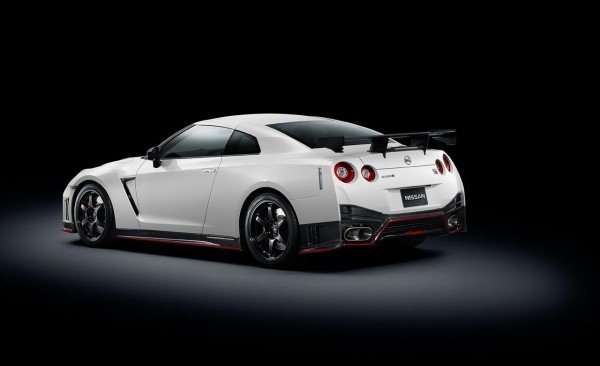 Nissan GT-R Nismo 2014.2