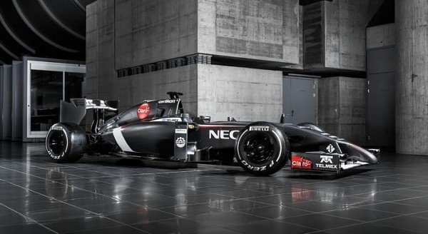 Sauber-C33-2