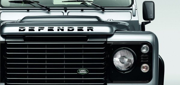 Land-Rover Defender Silver Pack et Black Pack.0