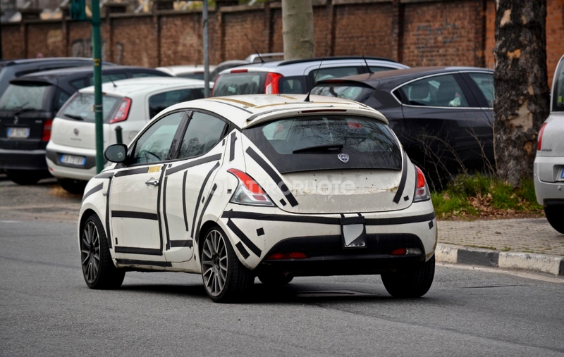 Lancia Ypsilon HF