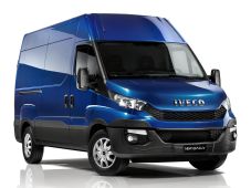 iveco_daily_van_2