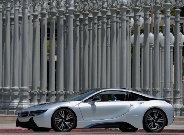 BMW i8 2015.1