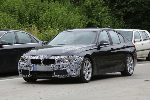 2015-facelift-bmw-3-series-sedan-and-touring-spied-testing-together_1