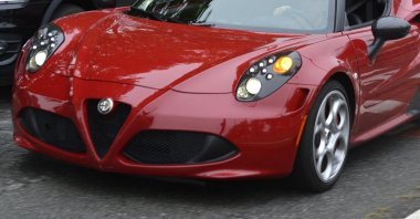 Alfa Romeo 4C QV