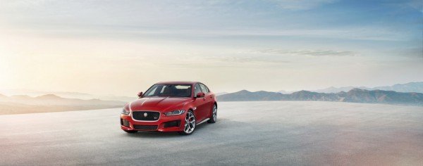 Jaguar-XE 2015.12