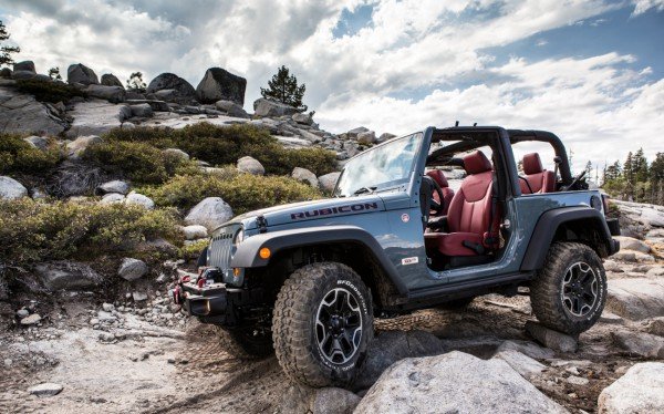 2013-jeep-wrangler-rubicon-10th-anniversary-edition-front-left-side-view-2