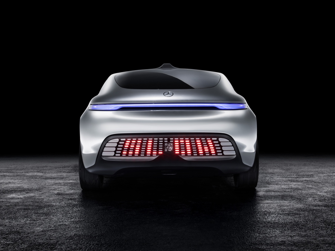 mercedes-benz-concept-F015-luxury-in-motion-14
