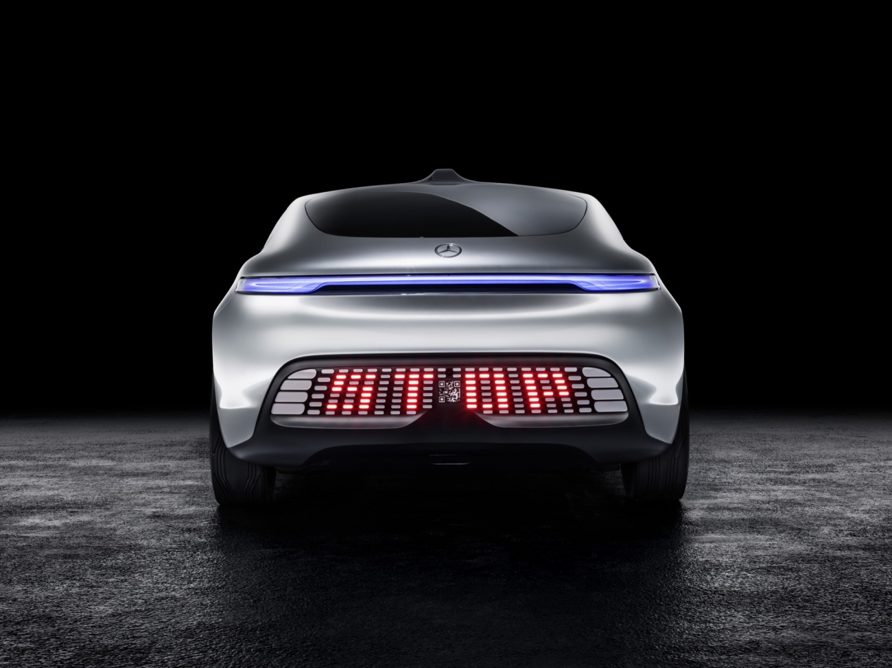 mercedes-benz-concept-F015-luxury-in-motion-15
