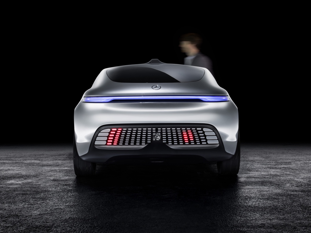 mercedes-benz-concept-F015-luxury-in-motion-16