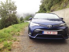 avensis 143