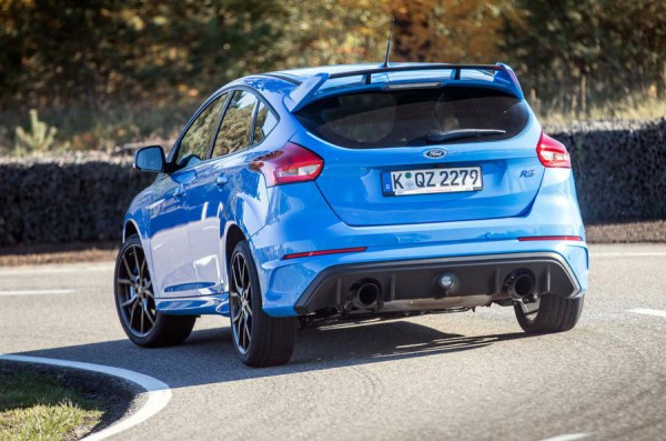 ford-focus-rs-2015-0002