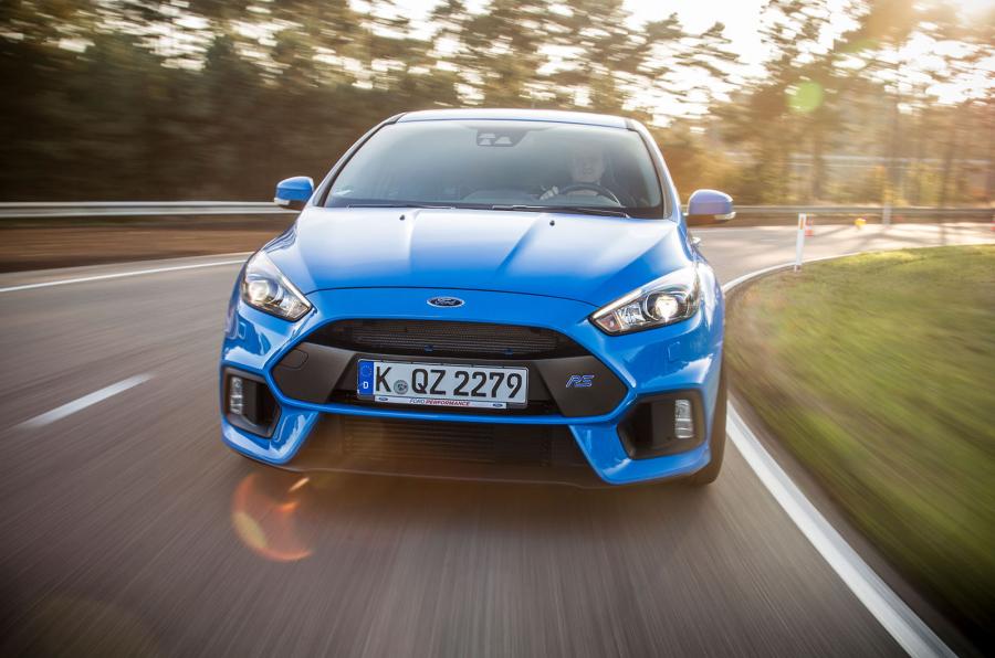 ford-focus-rs-2015-0009