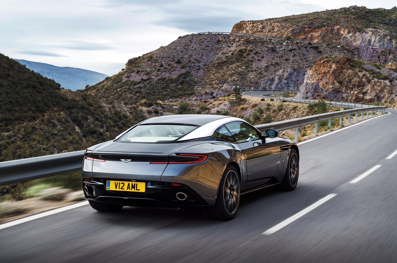 Aston Martin DB11 - 04