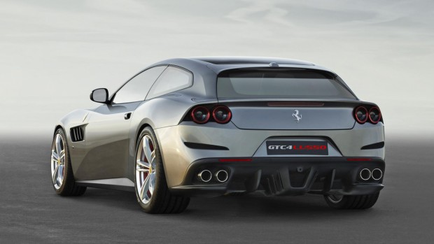 ferrari_gtc4lusso_r_3_4_lr