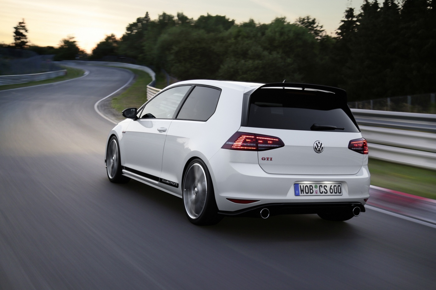 GTI Clubsport - 04