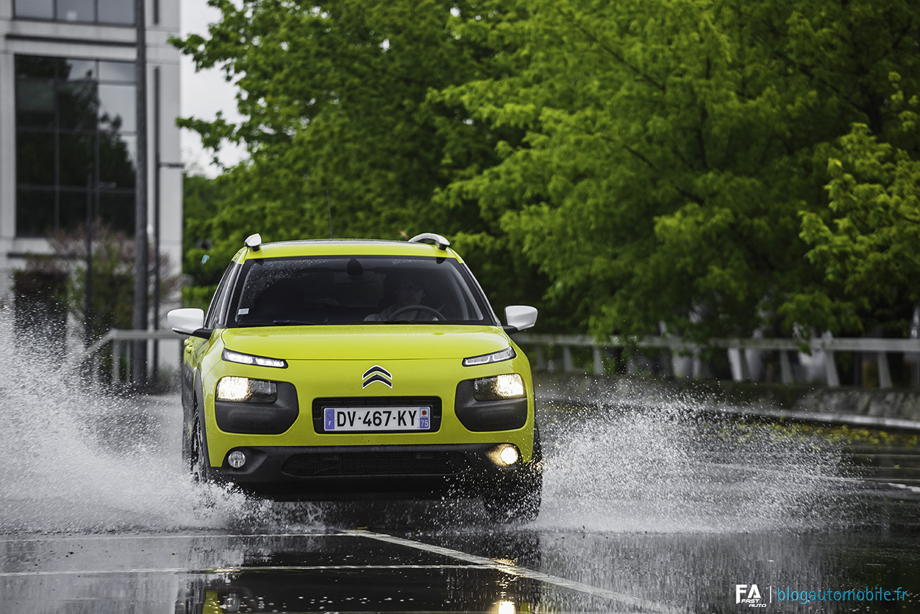 Citroën C4 Cactus Jaune