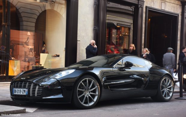 Aston Martin One 77