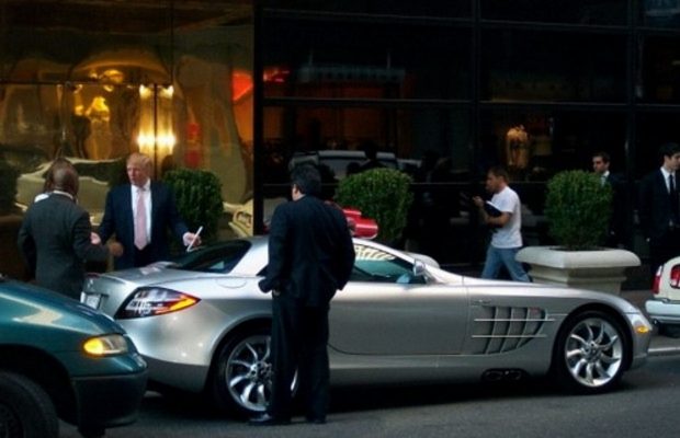 Que serait la semaine sans l’élection du nouveau Président Américain. Donald Trump, milliardaire, est connu pour son penchant envers l’automobile. Il possèderait, entre autre, une Mercedes SLR McLaren : pas très américain tout ça ! 