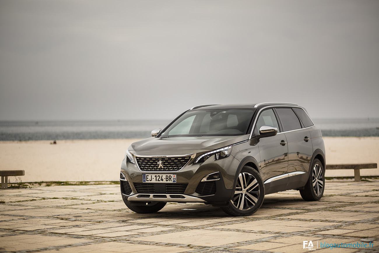 Peugeot Essai 5008 II 2017 - Photos