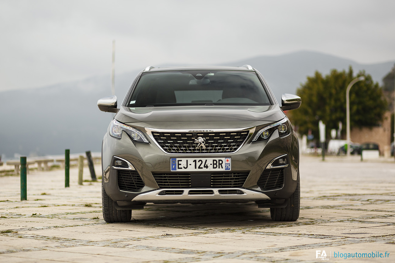 Essai Peugeot 5008 II 2017 - Photos