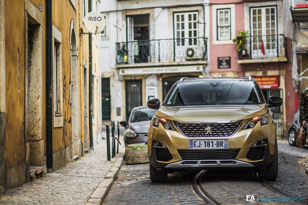 Peugeot Essai 5008 II 2017 - Photos