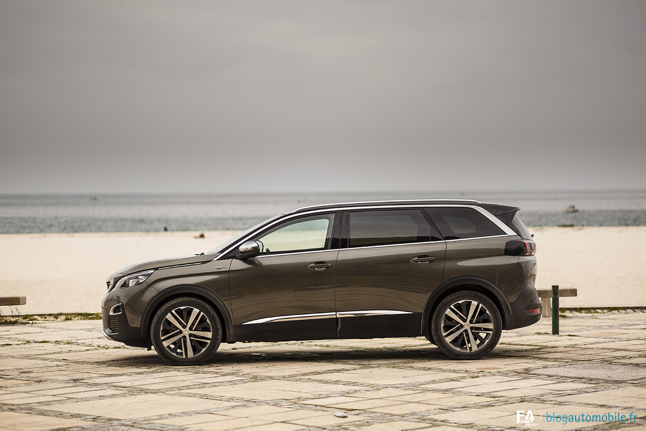 Essai Peugeot 5008 II 2017 - Photos