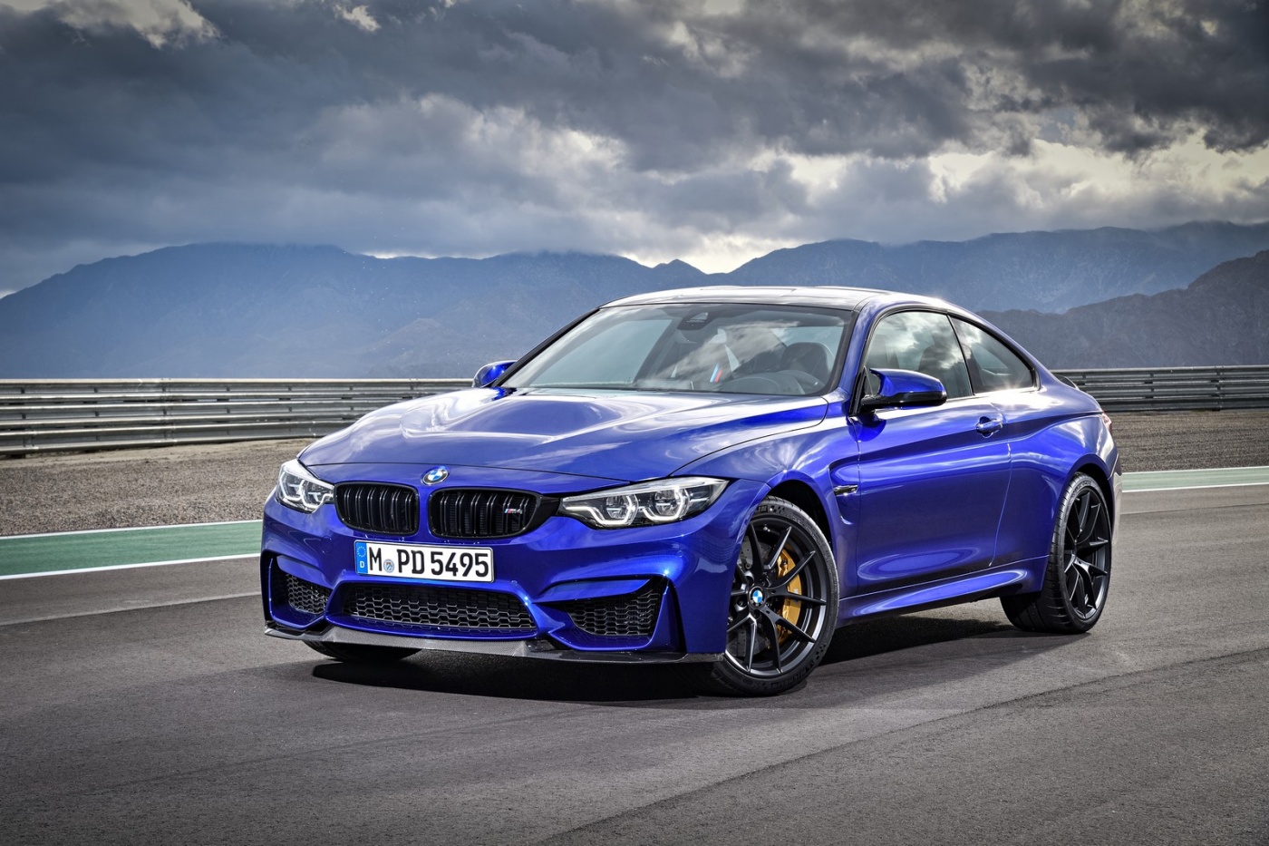 BMW M4 CS - 01