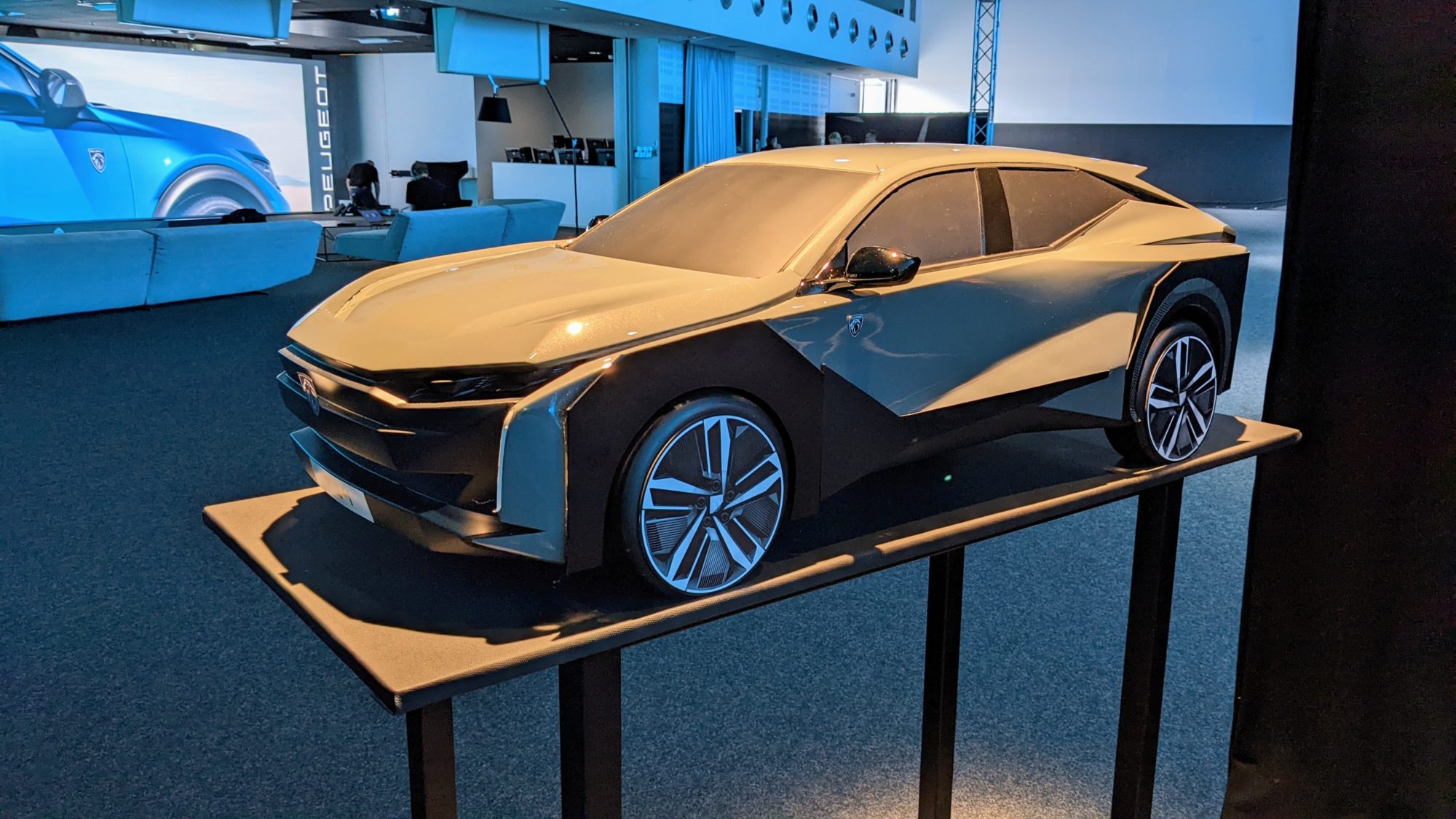 Maquette Peugeot 408