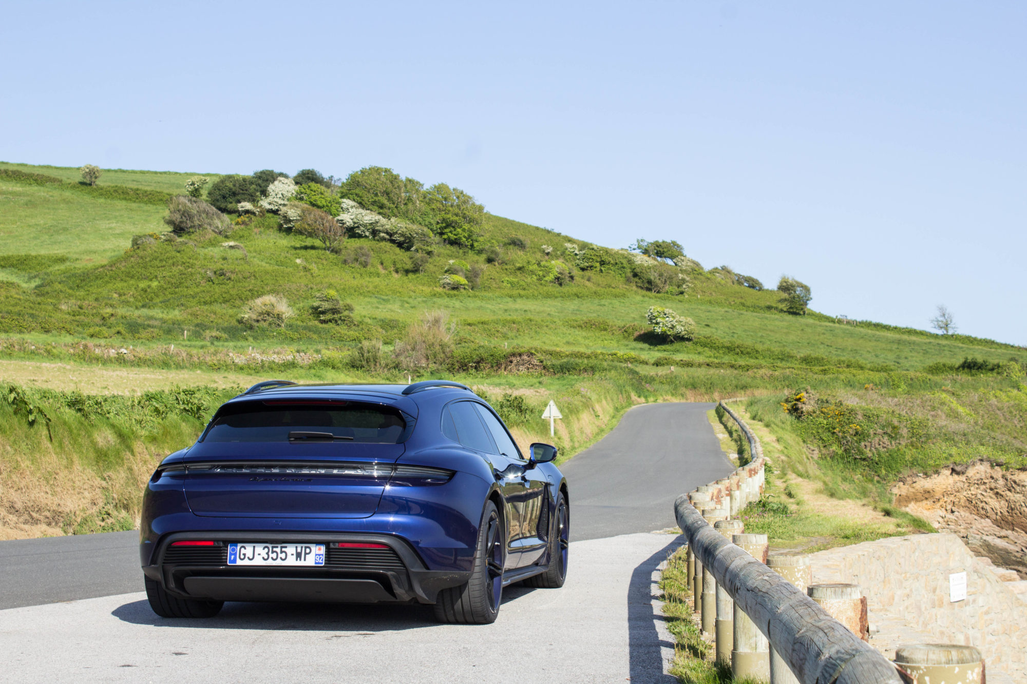 Taycan Turbo S Sport Turismo