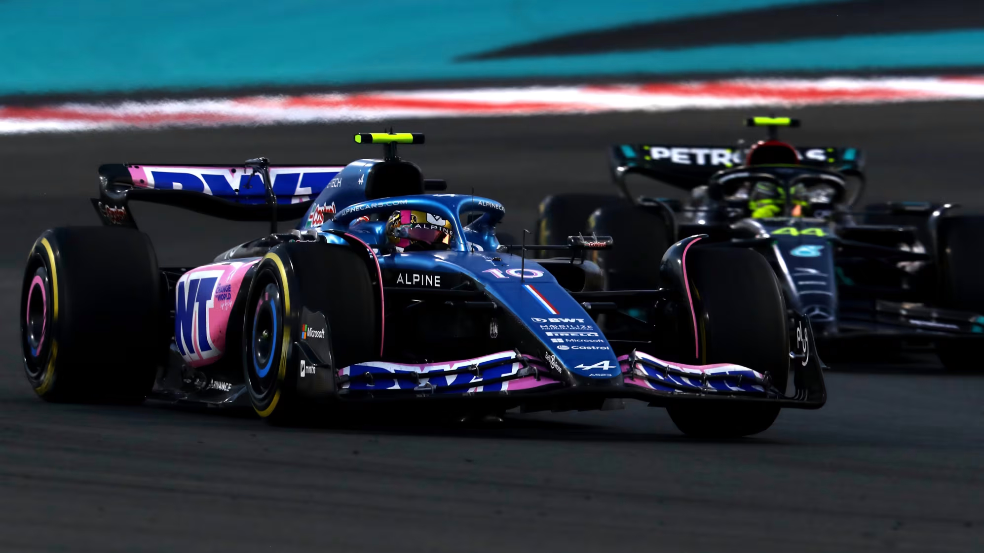 Gasly devant Hamilton dans le premier relais à Abu Dhabi