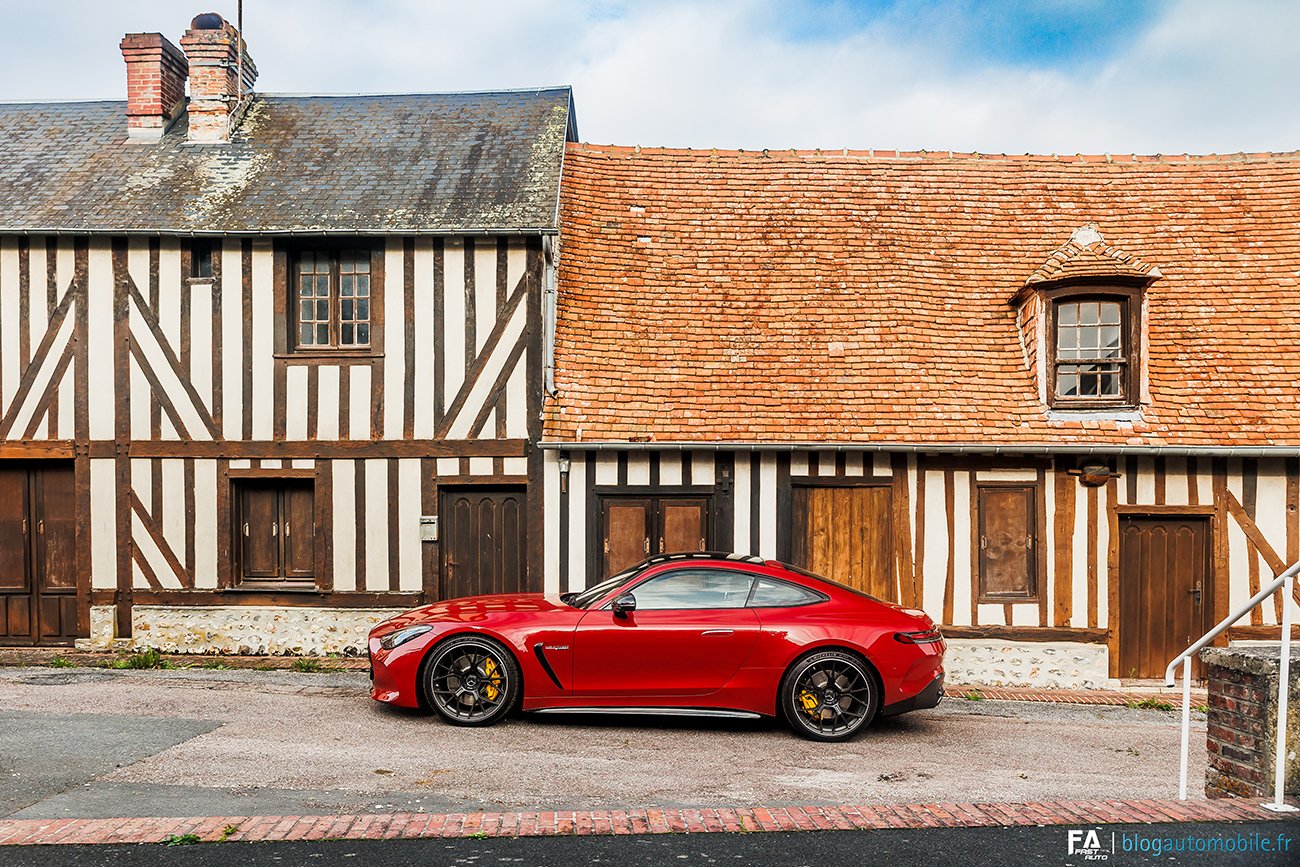 Mercedes-AMG GT 63 2024